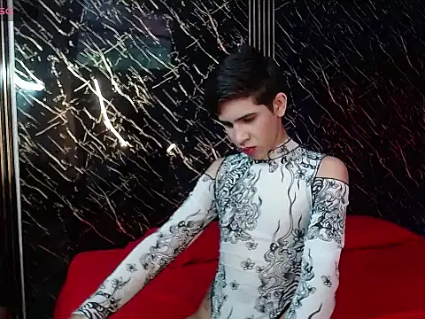 joshua saenz  online show from June 3, 2026, 8:02 pm