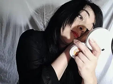 DarkRoseUwU online show from June 2, 2026, 9:15 pm