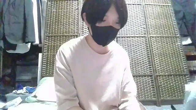 Snapshot of kazupan22 chatting on July 15, 2026, 12:12 pm kazupan22 online show from July 15, 2026, 12:12 pm