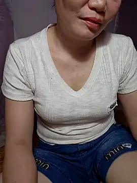 -Trici- online show from June 26, 2026, 11:54 pm