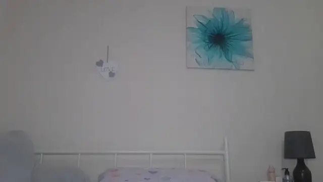 Snapshot of LouiseLovell chatting on July 30, 2026, 10:25 am LouiseLovell online show from July 30, 2026, 10:25 am
