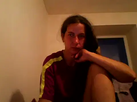 Snapshot of DanicaFey chatting on June 4, 2026, 6:34 pm DanicaFey online show from June 4, 2026, 6:34 pm