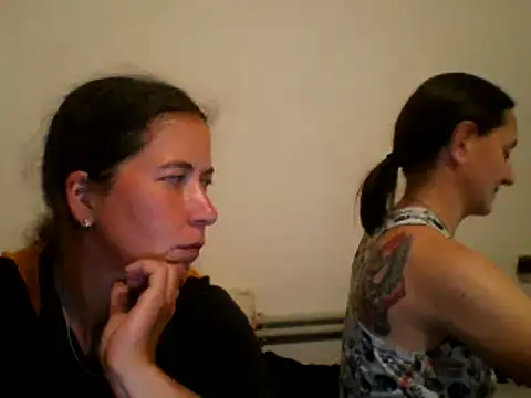 Snapshot of DanicaFey chatting on June 17, 2026, 6:29 pm DanicaFey online show from June 17, 2026, 6:29 pm