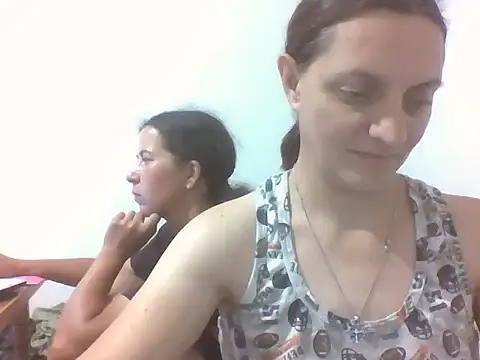 Snapshot of Kimmy_Webb chatting on June 17, 2026, 6:29 pm Kimmy Webb online show from June 17, 2026, 6:29 pm
