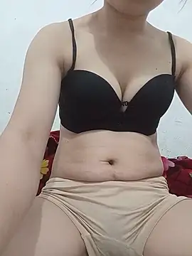 Simmia- online show from May 19, 2026, 6:09 am