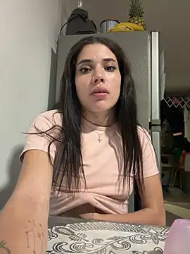 Charlotte Reed online show from June 6, 2026, 2:50 am