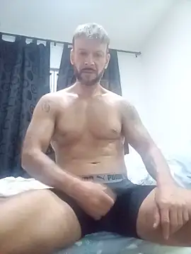 kingd131313 online show from May 29, 2026, 11:27 am