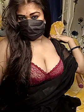 Trending-Desigirls online show from July 5, 2026, 4:03 pm