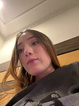 Snapshot of Valery_Salmons chatting on July 14, 2026, 12:21 am Valery Salmons online show from July 14, 2026, 12:21 am