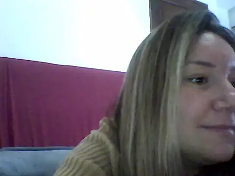 AllisonLove2 online show from June 11, 2026, 3:03 am