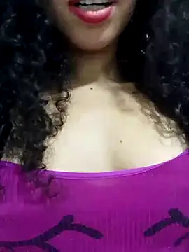 Snapshot of venuseyes25 chatting on July 16, 2026, 11:35 pm venuseyes25 online show from July 16, 2026, 11:35 pm