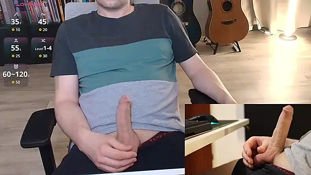 RyanPopsStrip online show from June 20, 2026, 11:43 pm