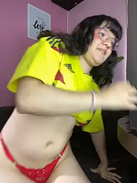SOFTBERRY  online show from June 16, 2026, 4:07 pm