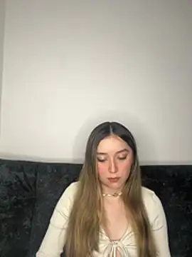 Sarisloves online show from July 23, 2026, 12:24 am
