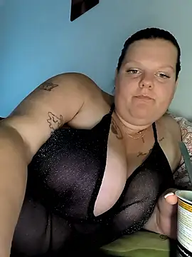 BadMommyyyyy online show from June 16, 2026, 8:47 am