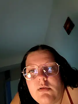 BadMommyyyyy online show from May 11, 2026, 4:59 pm