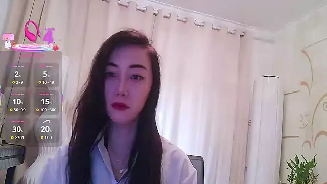 summer-A2 online show from May 11, 2026, 6:48 am