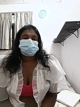 Xbees CT online show from May 13, 2026, 3:57 am