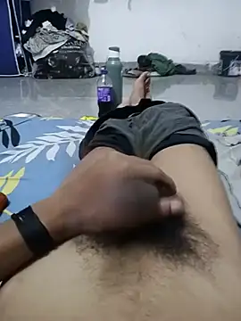 sucksex100 online show from June 17, 2026, 9:19 am