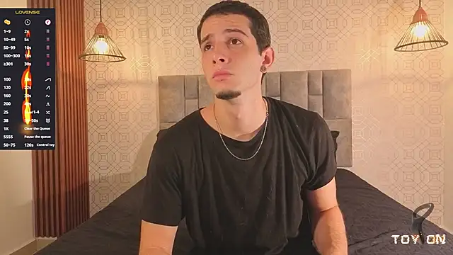 Snapshot of isaacblaze_ chatting on July 17, 2026, 3:37 am isaacblaze online show from July 17, 2026, 3:37 am