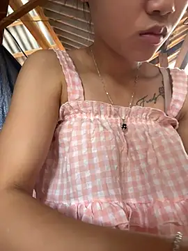 Snapshot of Vi_sexyy chatting on July 17, 2026, 3:15 am Vi sexyy online show from July 17, 2026, 3:15 am