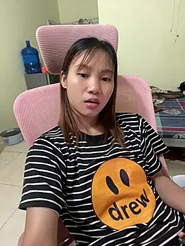Snapshot of Vi_sexyy chatting on June 25, 2026, 6:18 am Vi sexyy online show from June 25, 2026, 6:18 am