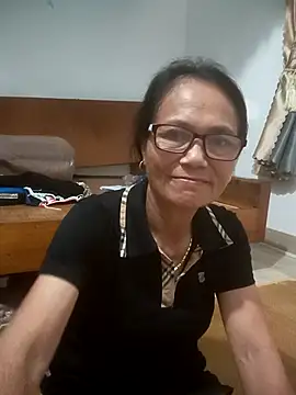 Vieekee online show from July 18, 2026, 10:18 pm