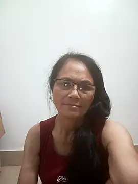 Vieekee online show from July 26, 2026, 10:38 pm