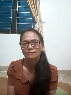 Vieekee online show from June 29, 2026, 10:20 pm
