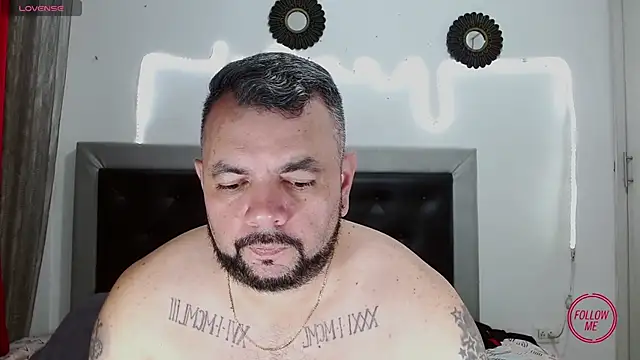 perverseveteranmanxxx online show from October 28, 2025, 4:57 am