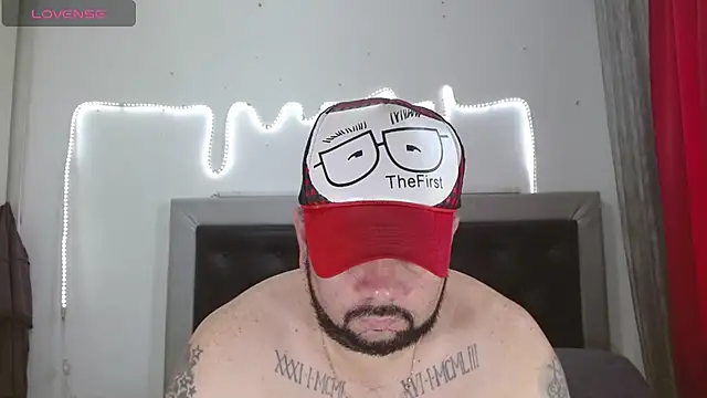 perverseveteranmanxxx online show from November 27, 2025, 3:12 pm