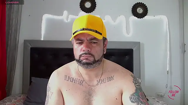 perverseveteranmanxxx online show from October 21, 2025, 3:55 pm