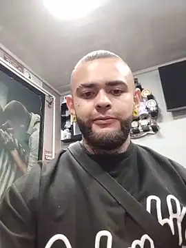 TitanWolf  online show from May 14, 2026, 10:18 pm