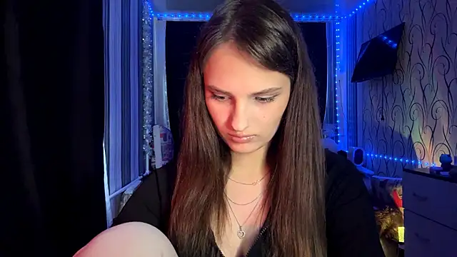 Jensenlove online show from May 18, 2026, 11:59 am