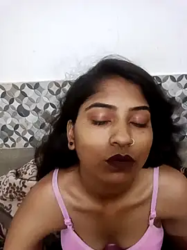 Rani-8788 online show from May 25, 2026, 5:44 pm