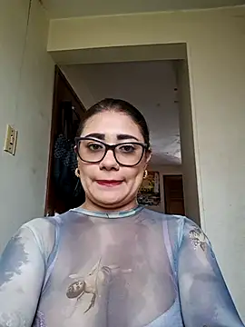 Amina--789 online show from June 24, 2026, 7:11 pm