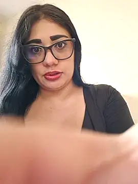 Amina--789 online show from July 4, 2026, 4:11 pm