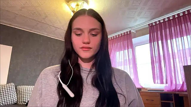 Snapshot of DottieWhitacker chatting on May 13, 2026, 3:52 pm DottieWhitacker online show from May 13, 2026, 3:52 pm
