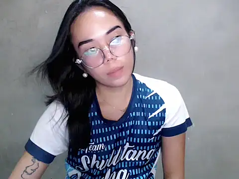 Urbabydollxxx online show from June 1, 2026, 7:46 pm