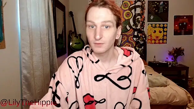 lilythehippie online show from June 3, 2026, 5:06 pm