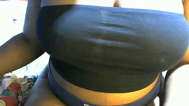 Snapshot of BigChocoTities_ chatting on July 28, 2026, 9:36 pm BigChocoTities online show from July 28, 2026, 9:36 pm