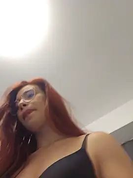 VipFOXXY online show from July 25, 2026, 9:10 pm