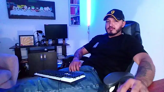 Thiago 420 online show from May 15, 2026, 11:36 pm