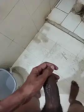 Snapshot of long_hard_ chatting on June 25, 2026, 9:31 pm long hard online show from June 25, 2026, 9:31 pm