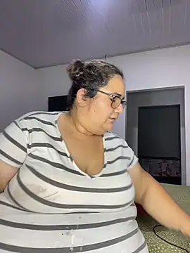 Snapshot of marianacooper1234 chatting on May 22, 2026, 10:19 pm marianacooper1234 online show from May 22, 2026, 10:19 pm