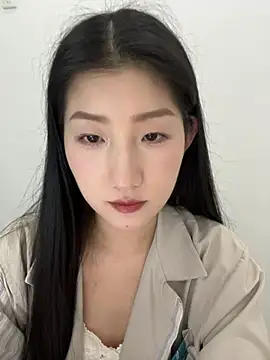 Snapshot of Mina_168 chatting on June 3, 2026, 5:30 am Mina 168 online show from June 3, 2026, 5:30 am