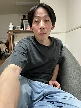 yan638 online show from May 17, 2026, 12:27 pm