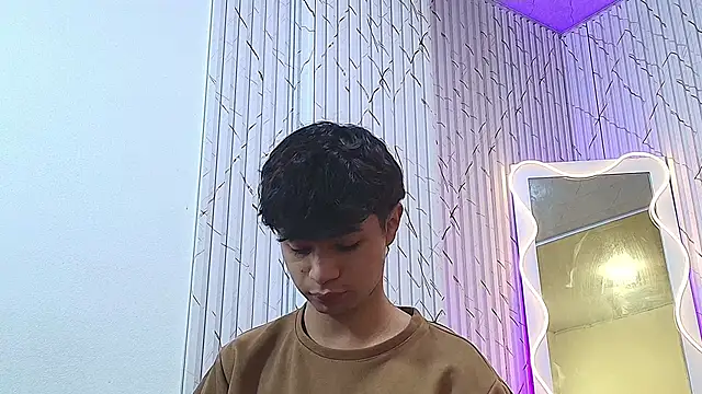 Spark tay online show from June 20, 2026, 3:22 am