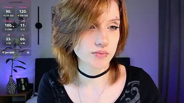 Snapshot of vampi_queen chatting on July 19, 2026, 7:32 pm vampi queen online show from July 19, 2026, 7:32 pm