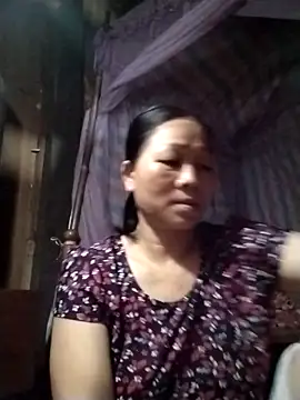 -Titytan- online show from June 3, 2026, 5:41 am